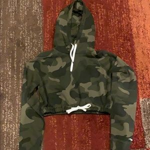 Crop top hoodie